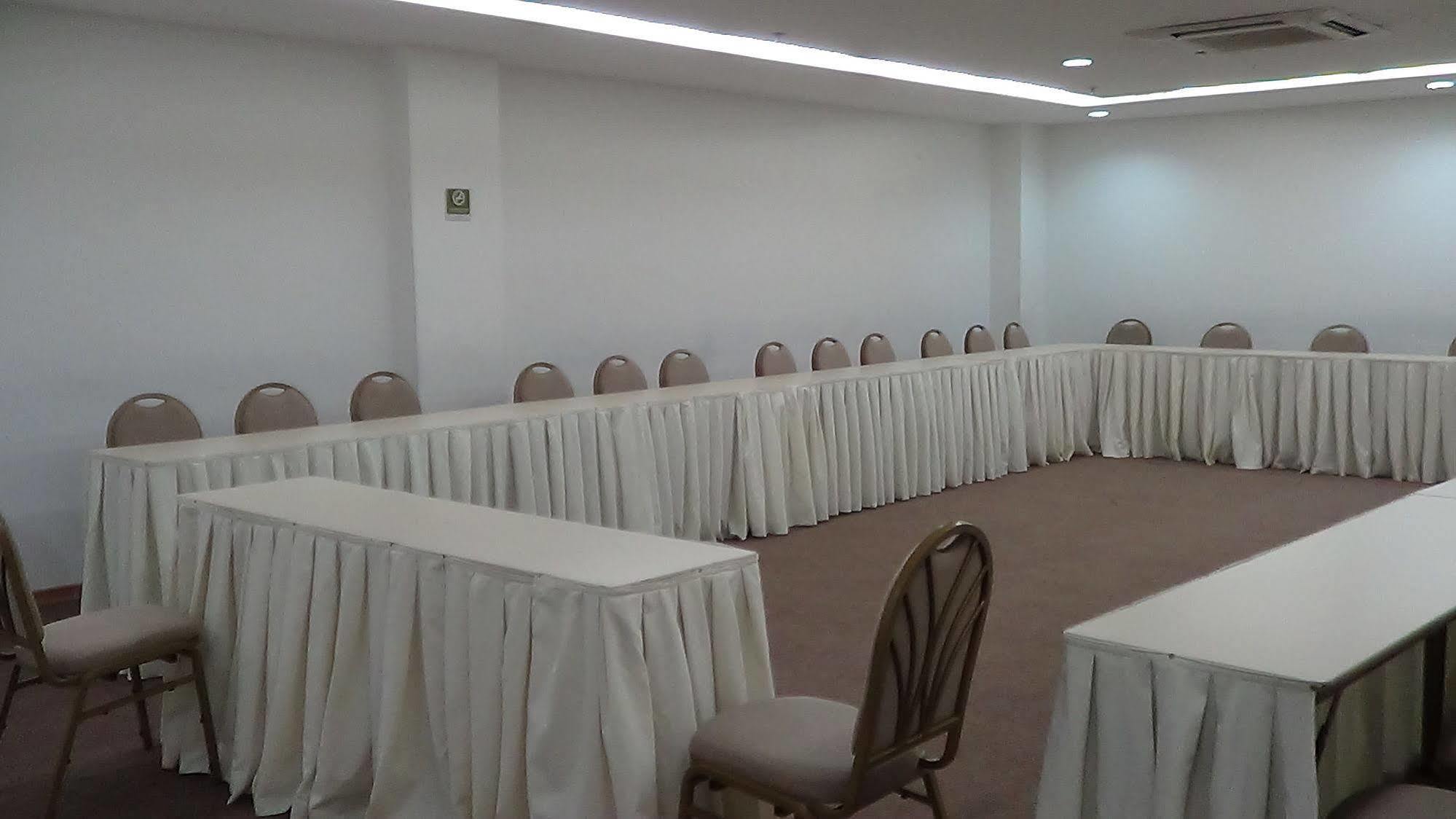 Mont Blanc Apart Hotel - Duque De Caxias Luaran gambar